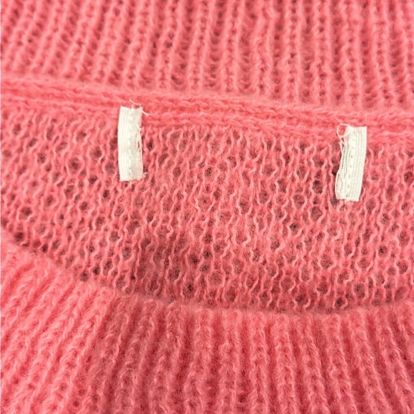 Brand new boutique style sparkle and shine front sweater - Picture 7 of 11